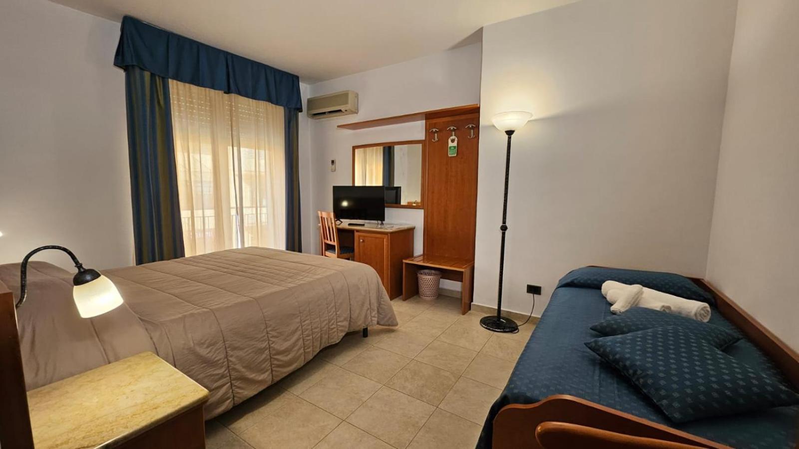 Gh Hotel Piazza Armerina Exteriör bild
